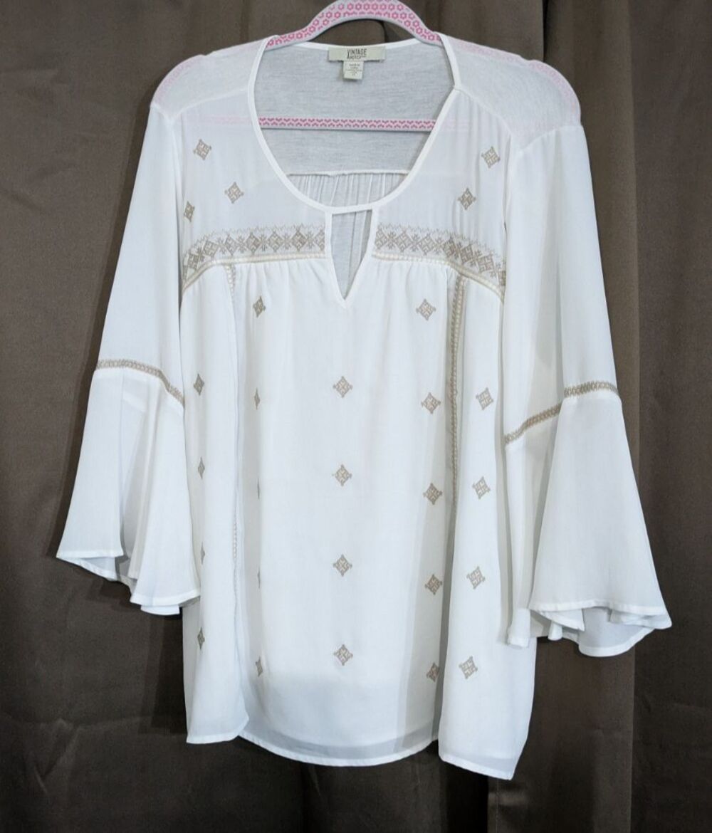 Vintage America Blues Embroidered Gold Design Boho Top Blouse 1X Bell Sleeves